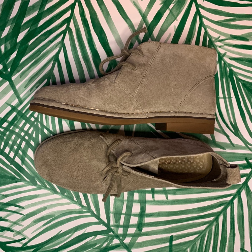 HUSH PUPPIES WOMENS CHUKA MEDIUM MOYEN BOOTIE  boho size 7.5